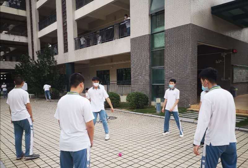 暖心又暖胃!中山市实验中学在校学生的"五一"假期这样过