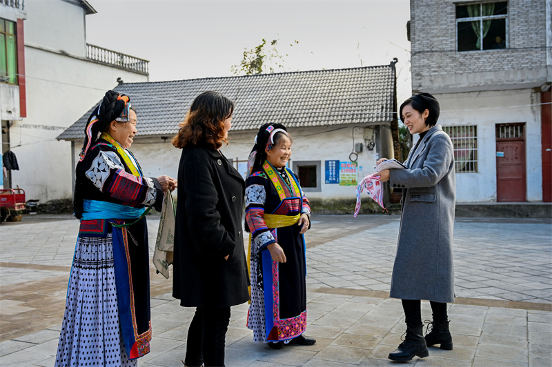 2021年12月24日,记者黄启艳在贵州六盘水市六枝特区郎岱镇花脚寨花脚