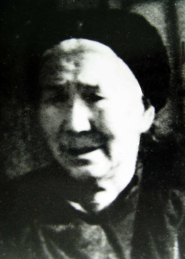 邓玉芬