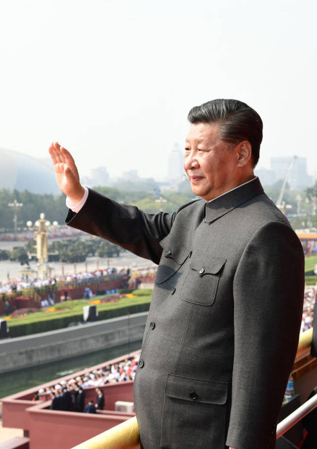 2019年10月，庆祝中华人民共和国成立70周年大会在北京天安门广场隆重举行。这是习近平总书记在天安门城楼上。新华社记者 谢环驰 摄