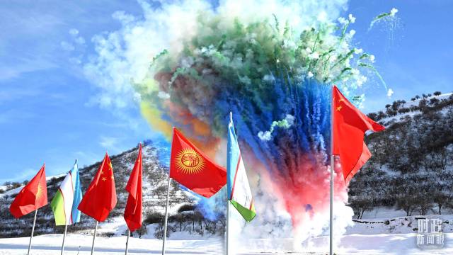 △2024年12月27日，中吉乌铁路项目启动。（视觉中国）
