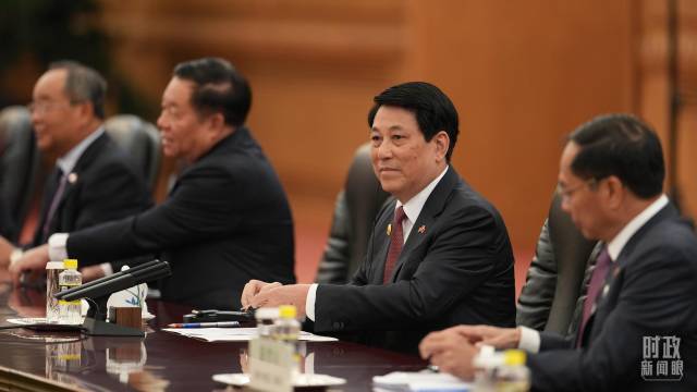 △越南国家主席梁强在会见中。（总台记者李晋拍摄）