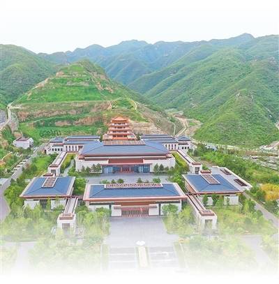 中国国家版本馆是国家版本资源总库和中华文化种子基因库。图为中国国家版本馆中央总馆。本报记者 陈 斌摄