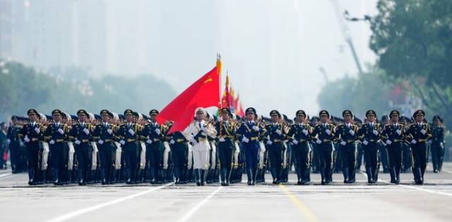 2025年9月3日，纪念中国人民抗日战争暨世界反法西斯战争胜利80周年大会在北京隆重举行。这是中国人民解放军仪仗方队。新华社记者 许畅 摄