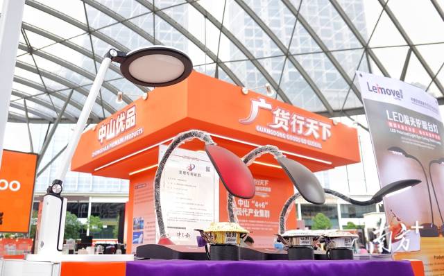 中山小家电产品亮相马来西亚。  南方+ 李姗恒 拍摄