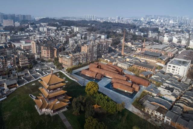 这是江西景德镇陶阳里历史文化街区(资料照片)。新华社发 这是江西景德镇陶阳里历史文化街区(资料照片)。新华社发