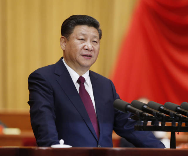2016年10月,习近平总书记在纪念红军长征胜利80周年大会上发表重要讲话。新华社记者 鞠鹏 摄 2016年10月,习近平总书记在纪念红军长征胜利80周年大会上发表重要讲话。新华社记者 鞠鹏 摄