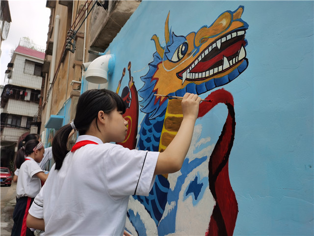 创文在行动(269)百米龙舟主题墙绘扮靓石岐老城_中山plus_中山 中山pl
