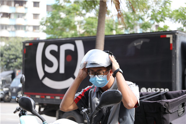 迎战双十一顺丰预测快递件同比增3成