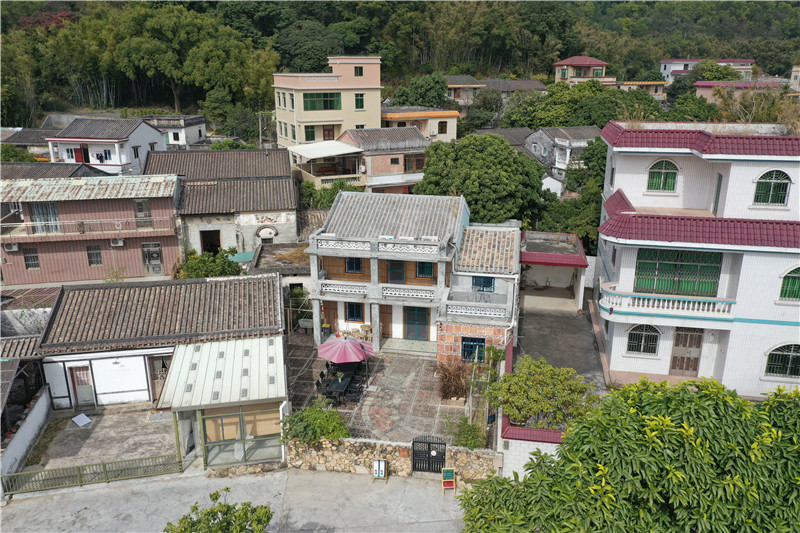 五桂山桂南村有不少改造一新的民宿 记者 孙俊军 摄