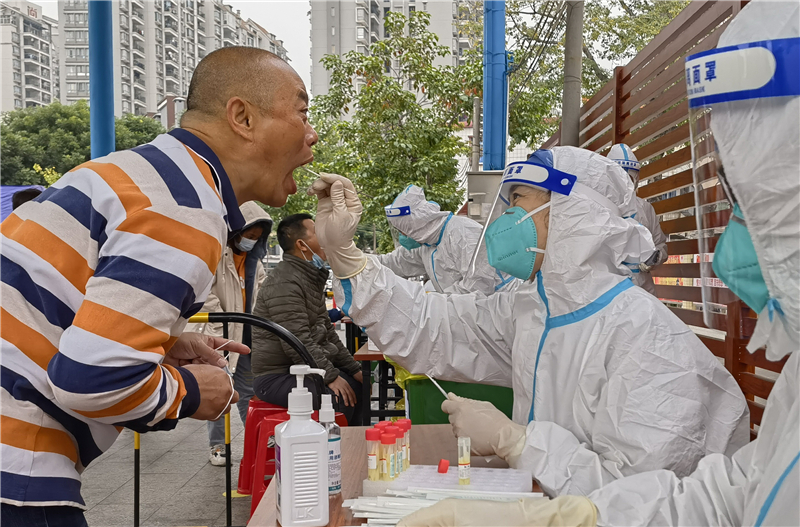 积极配合核酸检测图片图片