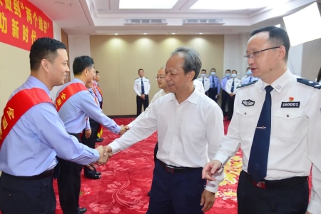郭文海：公安队伍要做“铁军中的铁军”，让中山成为安全稳定的幸福家园
