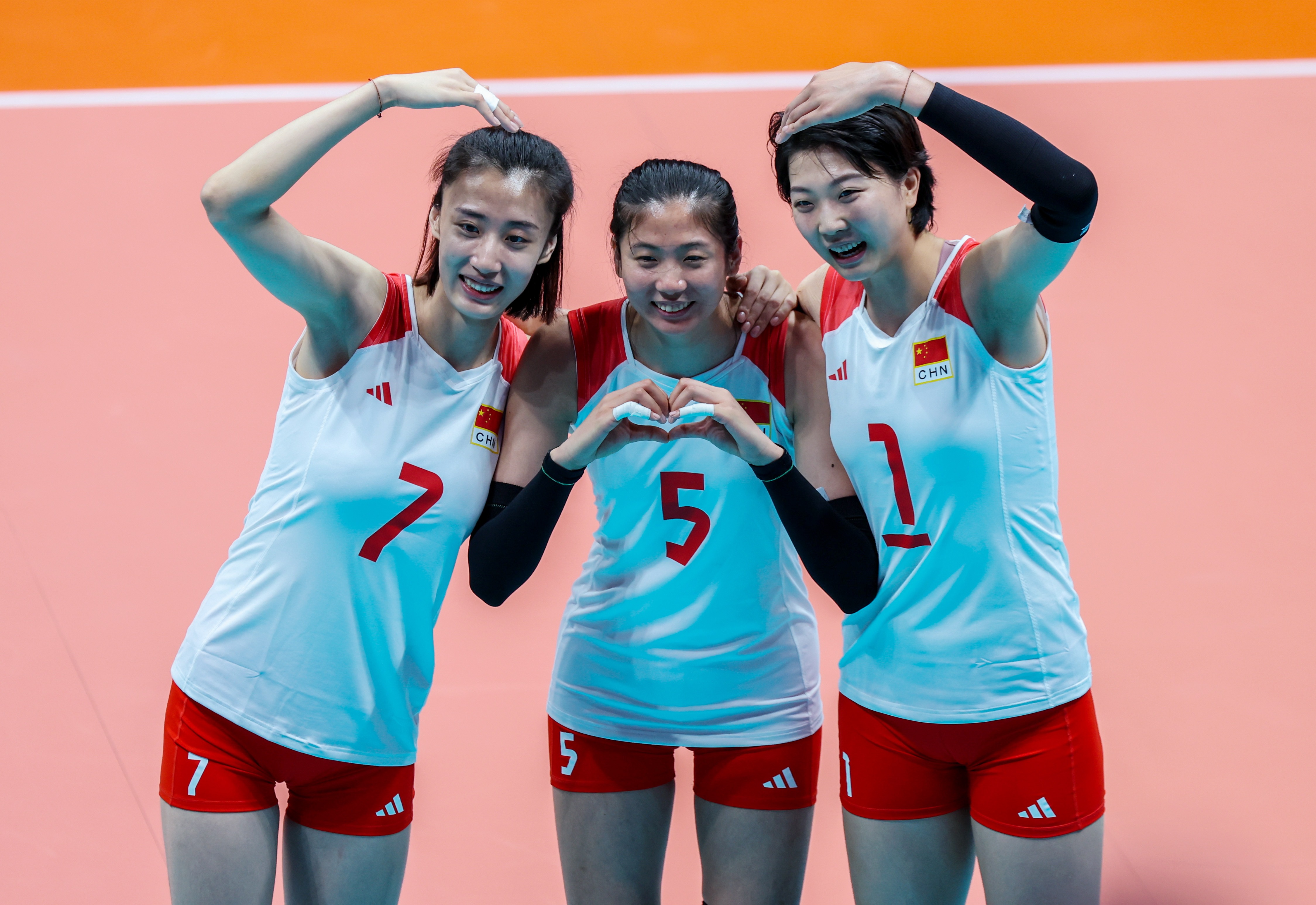 中国女子排球队员图片