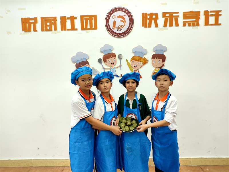 王俊凯蟠龙小学图片