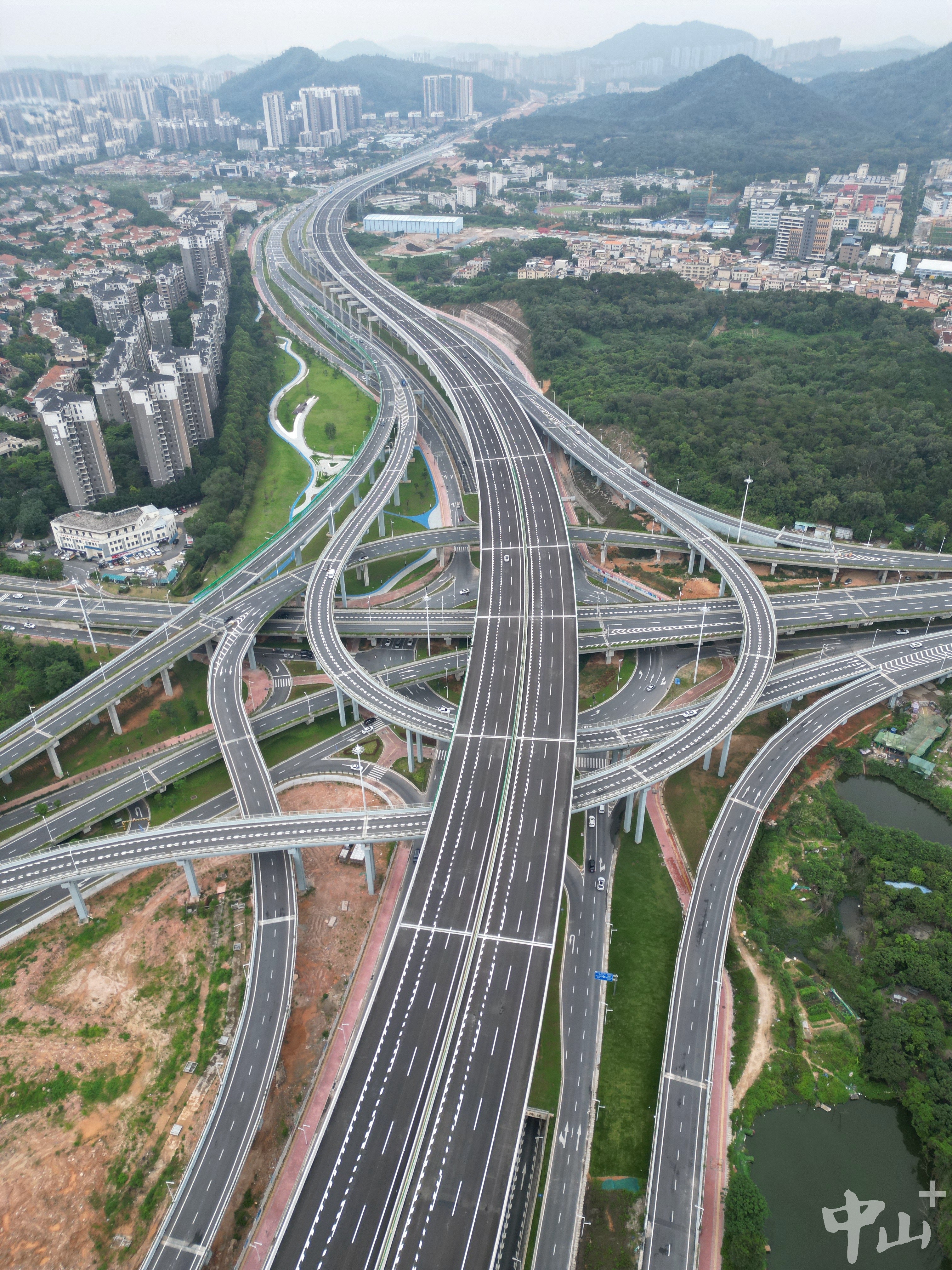 记者 缪晓剑 摄5月13日上午9点半,由广东省交通运输厅,广东省公路事务