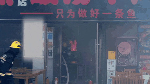 gif (1).gif